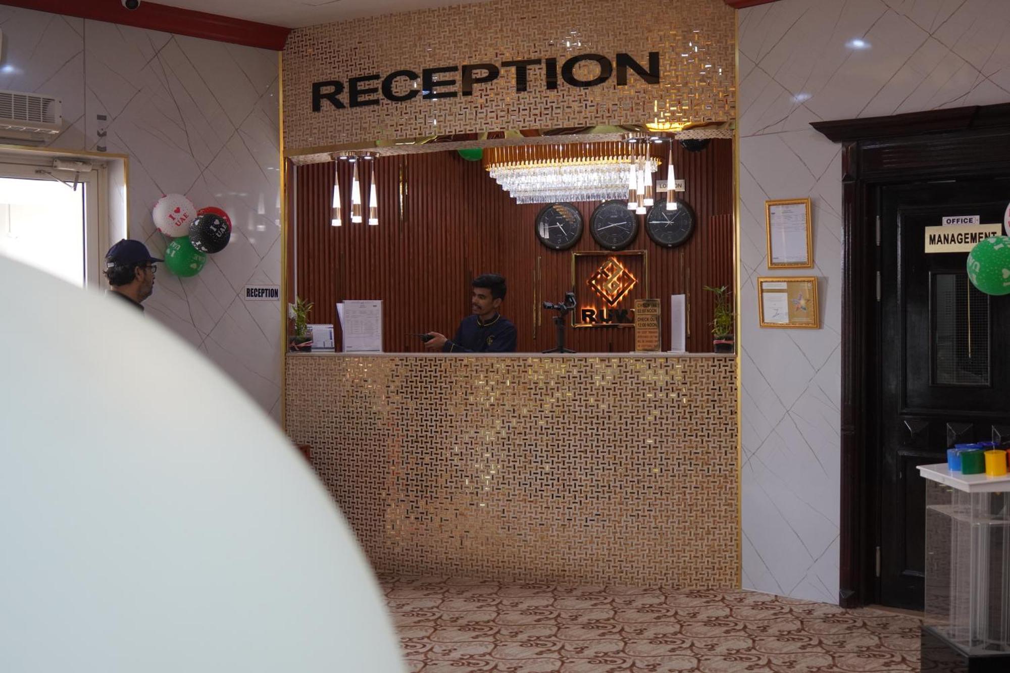 Ruwi Beach Hotel Apartments - Maha Hospitality Group Шарджа Экстерьер фото